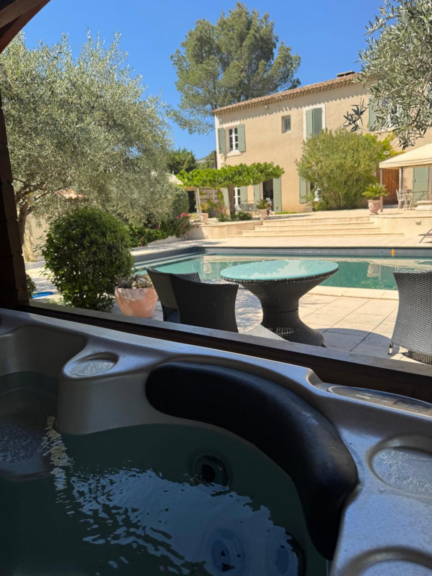 Appel Du Luberon Βίλα Mérindol Εξωτερικό φωτογραφία